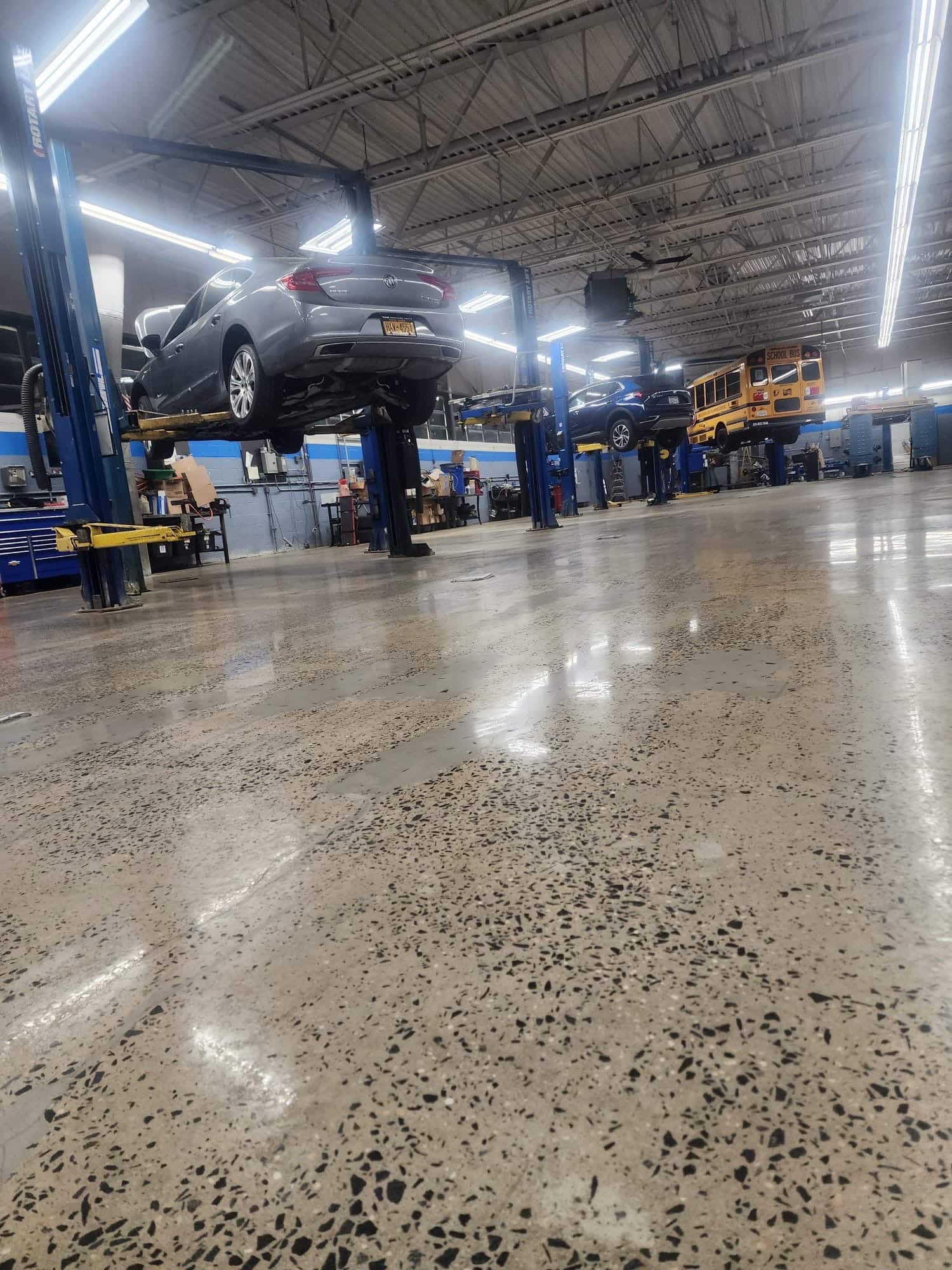 Automotive & Aviation industrial flooring environment